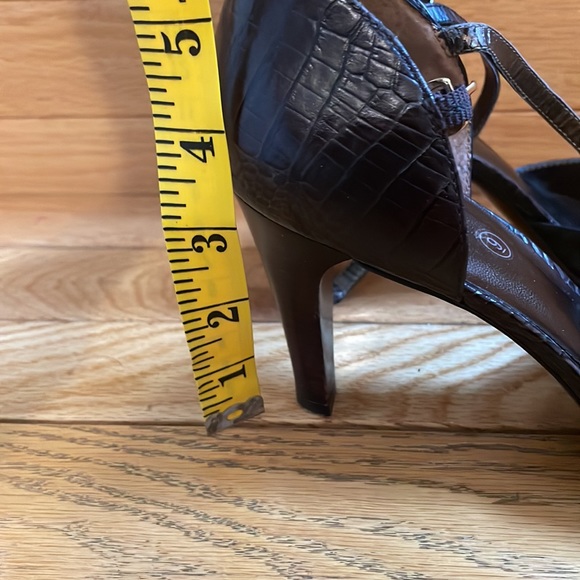 LOFT Brown Heels Leather Pump Size 9M - Picture 3 of 7